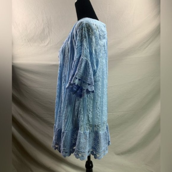 Lace And Crochet Top Blue - Picture 3 of 5